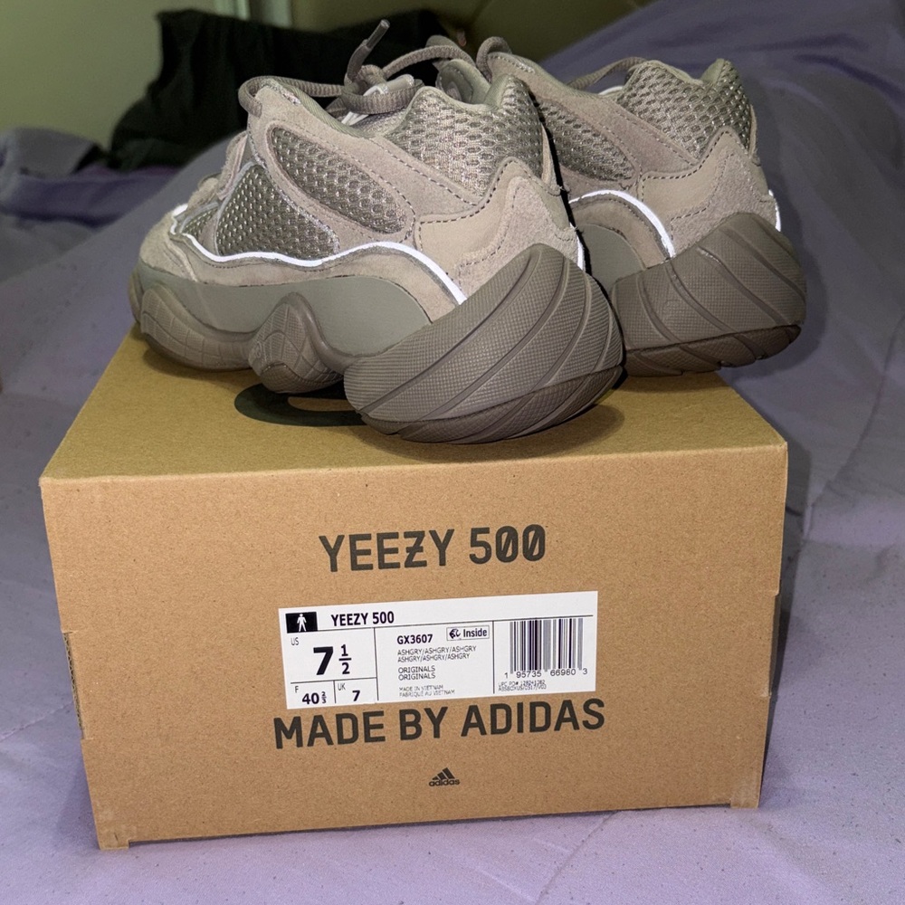 adidas Yeezy 500 “Ash Gray” Sneakers - Picture 3 of 5